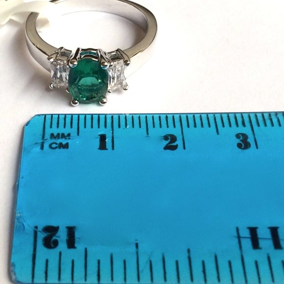 Silver Emerald Cocktail Ring Size 10 Green Cubic Zirconia Simulated Plated - Picture 11 of 11